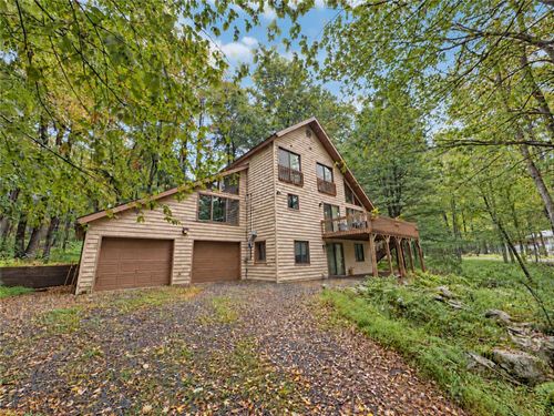 107 Lake Drive W, Clifton Twp, PA, 18424 | Card Image