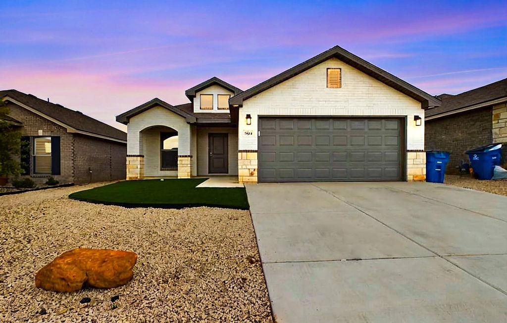 Aberdeen Ave, Wolfforth, TX 79382