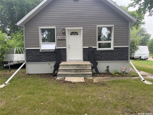 202 Maxwell St, Kamsack, SK, S0A1S0 | Card Image