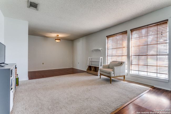 9921 Flatland Trl, House other with 3 bedrooms, 2 bathrooms and null parking in Converse TX | Image 10