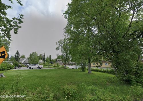 L22 B1 Hillcrest Dr, Anchorage, AK, 99503 | Card Image