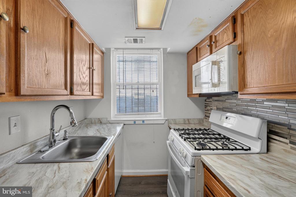 Residential in WASHINGTON 3