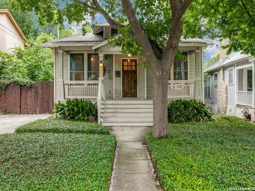 127 Montclair St, Alamo Heights, TX, 78209-4672 | Card Image
