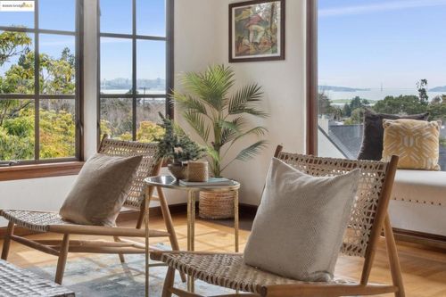 981 Indian Rock Ave, Berkeley, CA, 94707-2009 | Card Image