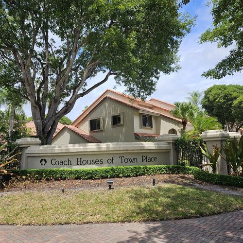apt-f-5621 Coach House Cir, Boca Raton, FL, 33486-8686 | Card Image