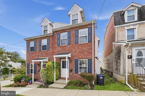 445 Spring Mill Ave, CONSHOHOCKEN, PA, 19428-1947 | Card Image
