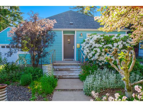 2445 Se 76th Ave, Portland, OR, 97206-1007 | Card Image