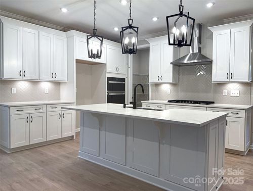 9854 Quercus Ln, Huntersville, NC, 28078-6579 | Card Image