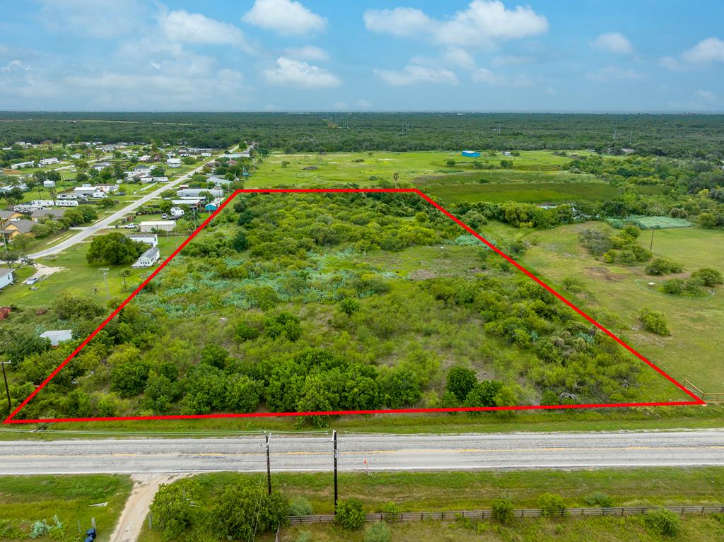 Land in Rockport