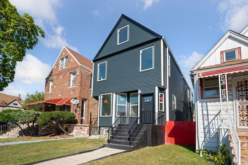 7657 S Normal Ave, Chicago, IL, 60620-1832 | Card Image