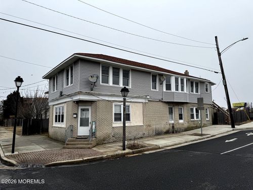 1830 E Riverside Drive, Atlantic City, NJ, 08400 | Card Image