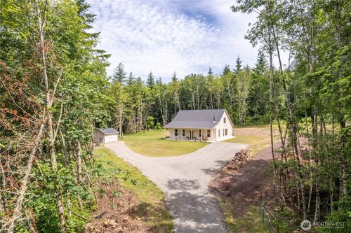 1013 Bodine Rd, Kelso, WA, 98626-9484 | Card Image