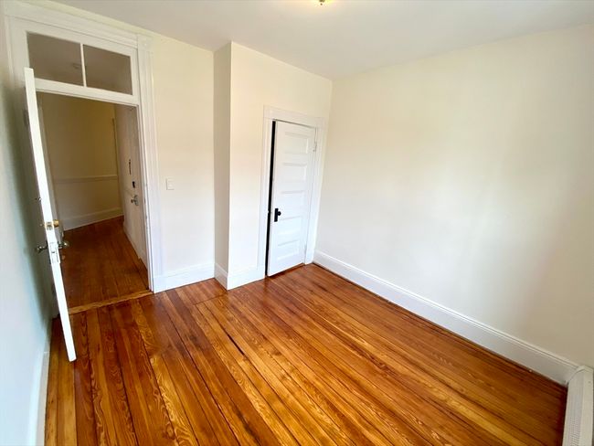 APT-3 - 866 Huntington Ave, House attached with 5 bedrooms, 2 bathrooms and null parking in Boston MA | Image 11