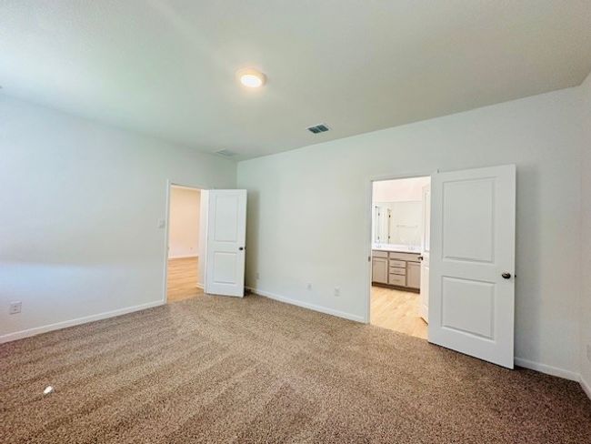 140 Corral Cv, House other with 4 bedrooms, 2 bathrooms and 2 parking in Kyle TX | Image 24
