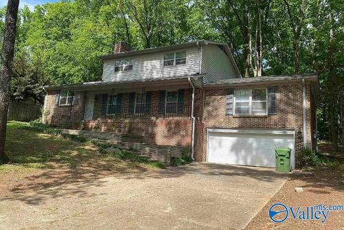 8033 Navios Dr Se, Huntsville, AL, 35802-4055 | Card Image