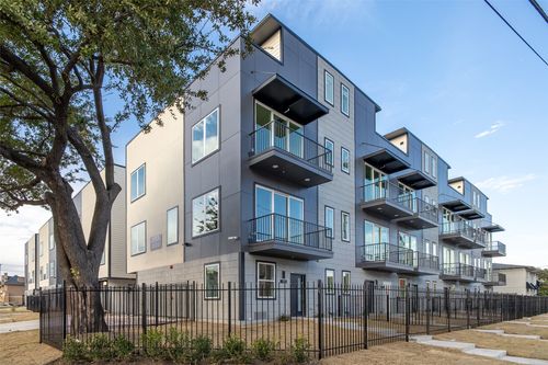 201-1614 N Fitzhugh Ave, Dallas, TX, 75204-4857 | Card Image