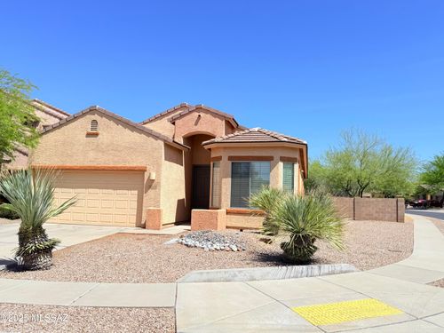 1320 W Bloomington Pl, Oro Valley, AZ, 85755-8773 | Card Image