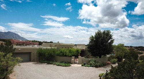 38 Calle Chamisa, Placitas, NM, 87043-9322 | Card Image