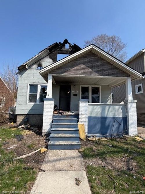 19614 Charest Street, Detroit, MI, 48234 | Card Image