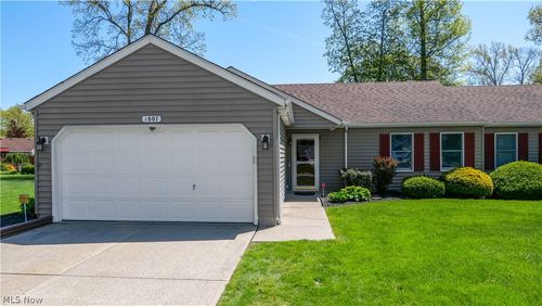 1807 Sandalwood Dr, Avon, OH, 44011-1573 | Card Image