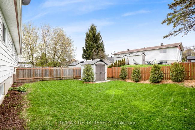 68 Boyd St, House attached with 3 bedrooms, 1 bathrooms and 4 parking in Vankleek Hill ON | Image 23