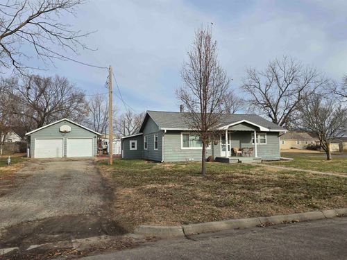 1513 20th St, Belleville, KS, 66935-2223 | Card Image