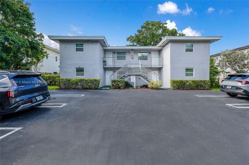7921 Nw 44th Ct, Coral Springs, FL, 33065-1980 | Card Image