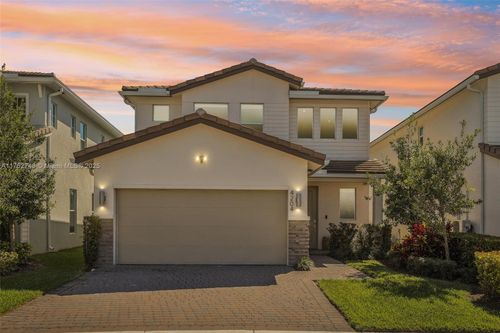 4204 Veleiros Ave, Deerfield Beach, FL, 33064-2080 | Card Image