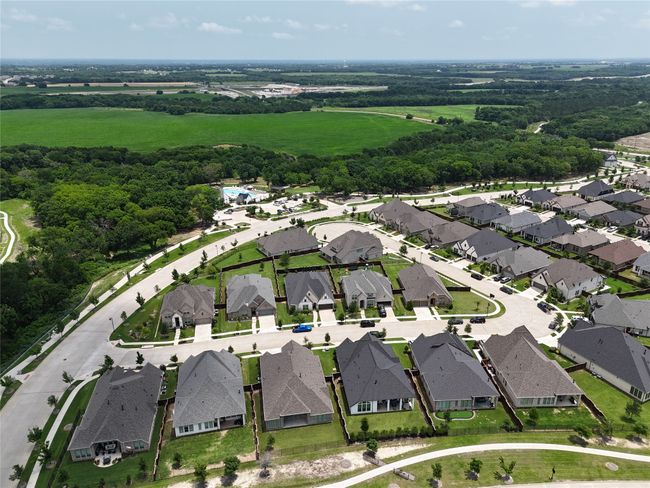 Right around the corner from the Veranda and Pool | Image 38