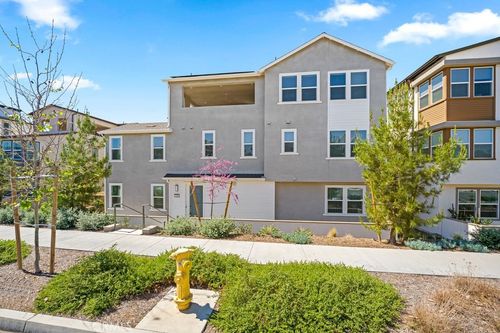 430 Lobata, Irvine, CA, 92618-5959 | Card Image