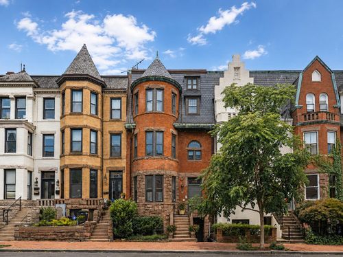 3-2110 O St Nw, WASHINGTON, DC, 20037-1000 | Card Image