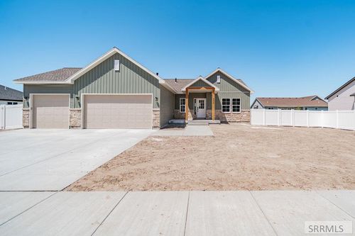 648 Boxwood Dr, Idaho Falls, ID, 83402-1237 | Card Image