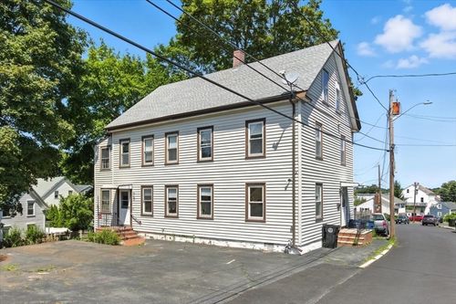 28 Bow St, Salem, MA, 01970-1140 | Card Image