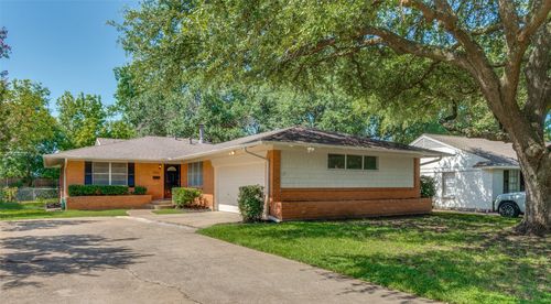 7232 Syracuse Dr, Dallas, TX, 75214-1737 | Card Image