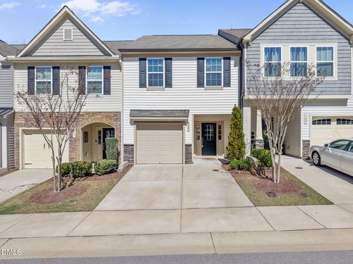 364 E Porthaven Way, Clayton, NC, 27527-3390 | Card Image