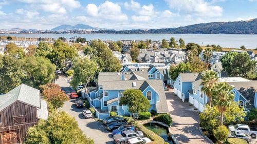  Marina Village Way, Benicia, CA, 94510 | Card Image