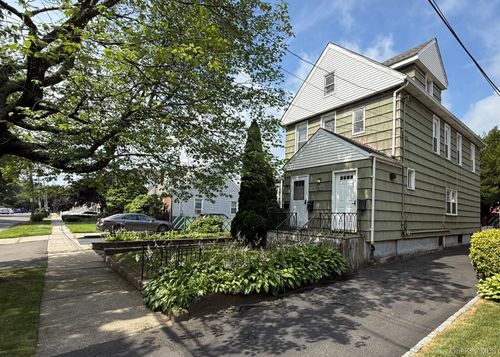 113 Clunie Ave, Yonkers, NY, 10703-1001 | Card Image