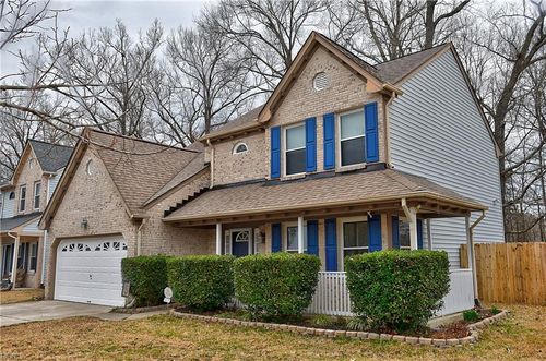 4528 Hollingsworth Ln, Virginia Beach, VA, 23456-7110 | Card Image