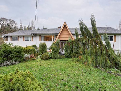 4231 Interurban Rd, Victoria, BC, V9E2C6 | Card Image