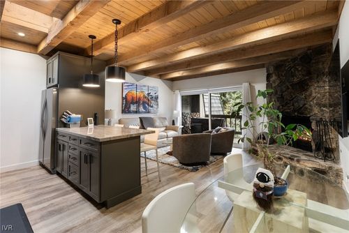 32-861 Southwood Blvd, Incline Village, NV, 89451-7459 | Card Image