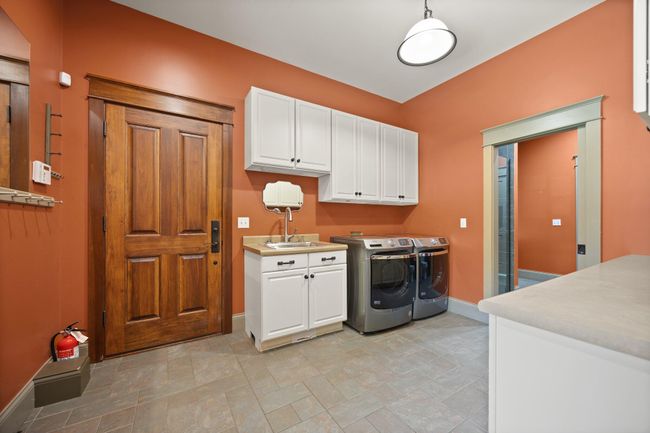1360 S Highway 92, House other with 5 bedrooms, 6 bathrooms and null parking in Jamestown KY | Image 40