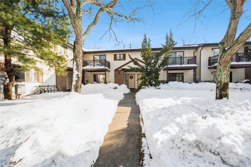 apt-57-615 Broadway, Amityville, NY, 11701-2141 | Card Image