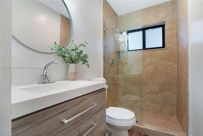1770 Sw 32 Nd Ct, House other with 3 bedrooms, 2 bathrooms and null parking in Fort Lauderdale FL | Image 17