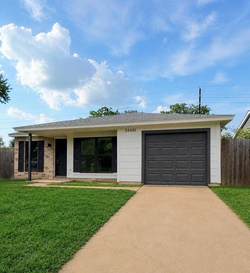 24410 Kennedy Ranch Ln, Hockley, TX, 77447-9278 | Card Image