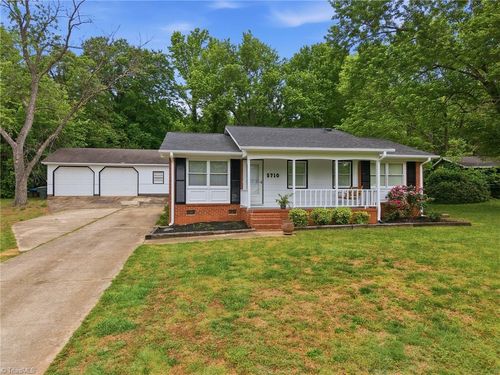 5710 Friendswood Dr, Greensboro, NC, 27409-2206 | Card Image