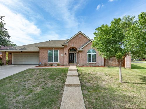 3529 Stone Creek Ln S, Fort Worth, TX, 76137-1916 | Card Image