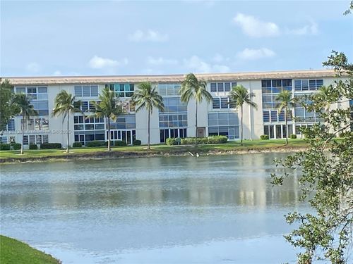 apt-g3-1902 Bermuda Cir, Coconut Creek, FL, 33066-2807 | Card Image