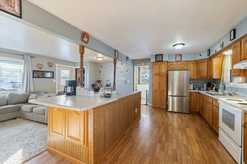 24 Fern Ct, Babbitt, MN, 55706-1218 | Card Image