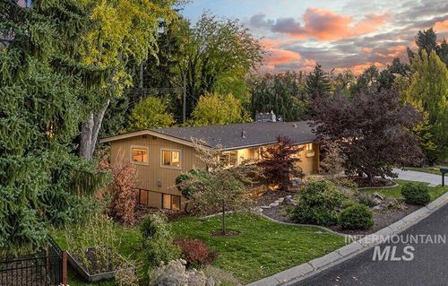 2812 N Heather Pl, Boise, ID, 83702-1427 | Card Image