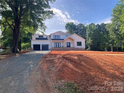 4899 Moonlite Bay Dr, Sherrills Ford, NC, 28673-9242 | Card Image